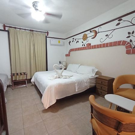 Suites Fenicia (Adults Only) Playa del Carmen Kültér fotó