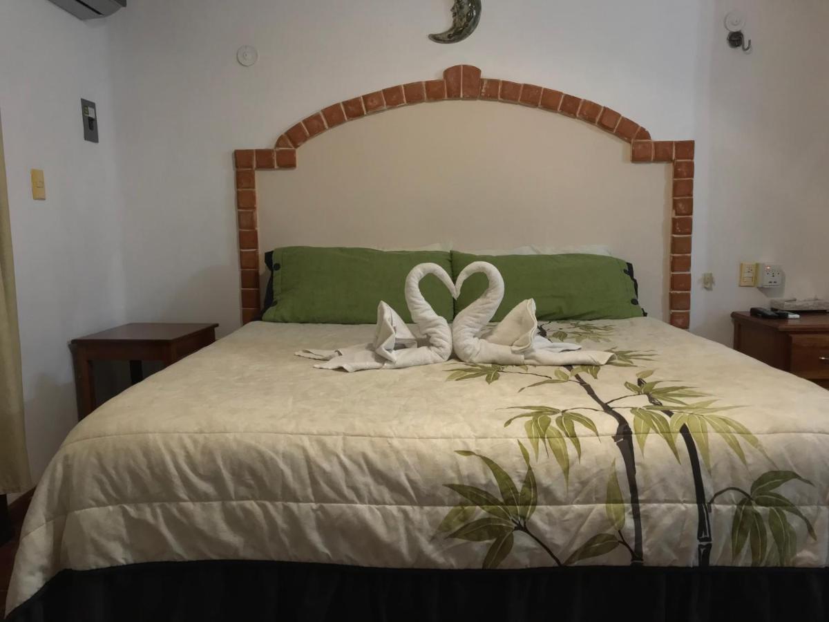 Suites Fenicia (Adults Only) Playa del Carmen Kültér fotó