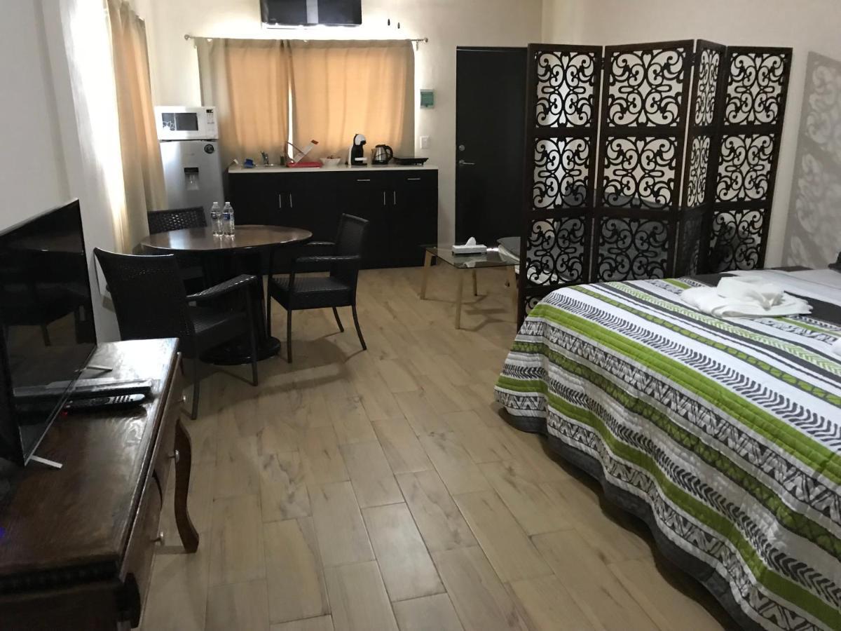 Suites Fenicia (Adults Only) Playa del Carmen Kültér fotó