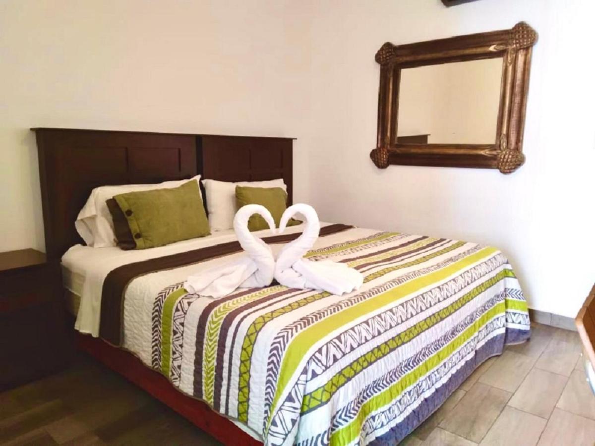 Suites Fenicia (Adults Only) Playa del Carmen Kültér fotó